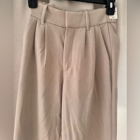 Abercrombie & Fitch Wide Leg Tan Pleated Trousers Size XXS Short - Picture 2 of 6